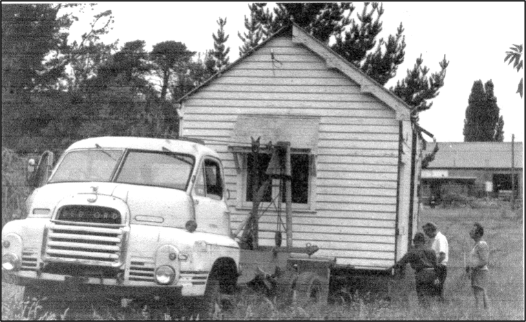 Moving the house that would become the Berrima district Historical Society to Berrima in 1975
